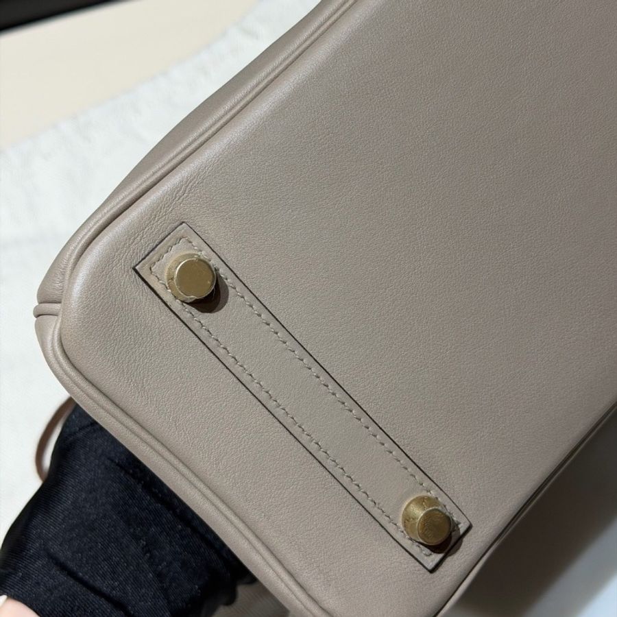 全新帶膜🩶✨#愛馬仕 #銀河灰金扣 #birkin25鉑金包bk25 #swift皮 #鎖鑰匙防塵袋雨衣-8