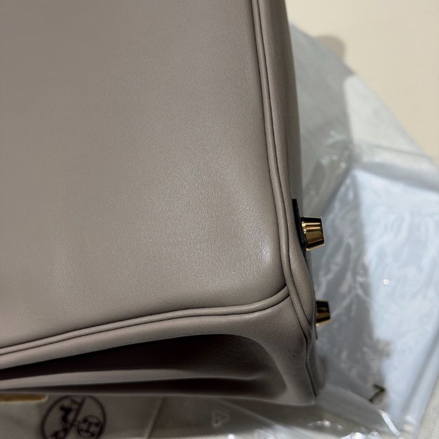 全新帶膜🩶✨#愛馬仕 #銀河灰金扣 #birkin25鉑金包bk25 #swift皮 #鎖鑰匙防塵袋雨衣-13
