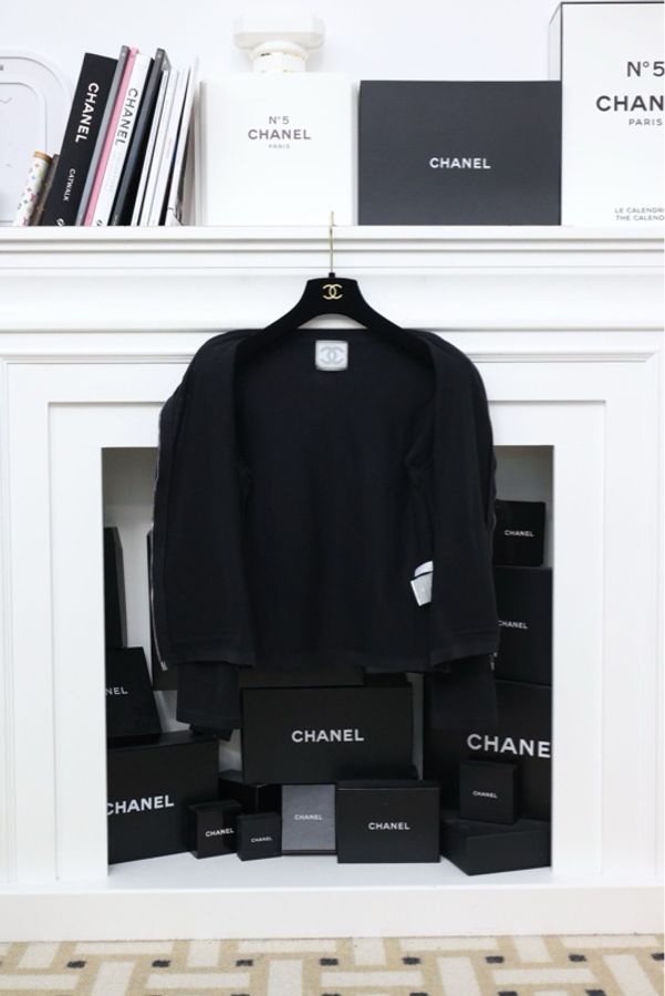 Chanel 03年运动方标系列黑色运动系列拉链外套-4