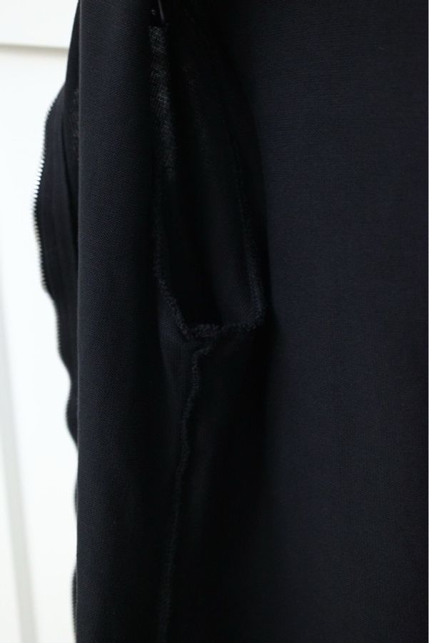 Chanel 03年运动方标系列黑色运动系列拉链外套-12