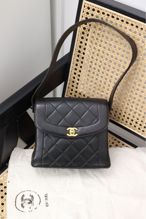 Chanel 5开黑金书包扣翻盖手提包盒子包kelly单肩包-0