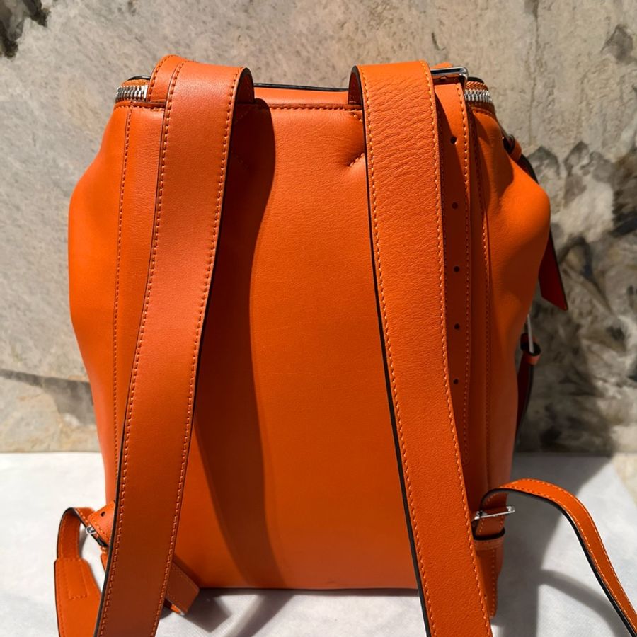 Loewe橘色牛皮 Goya Small後背包-2