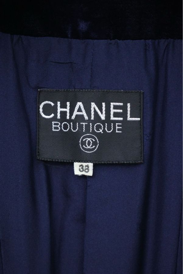 Chanel 93年秋冬秀款蓝黑色丝绒黑金扣四口袋长外套-16