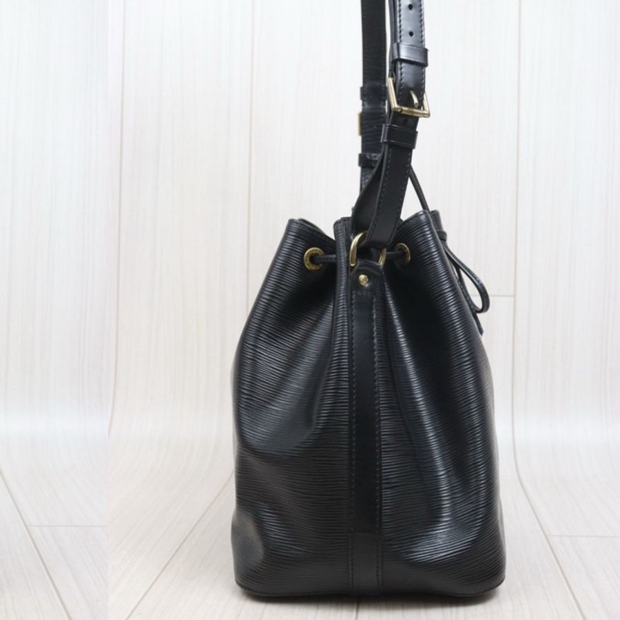 《初。Vintage》 LV 水波紋水桶包-3