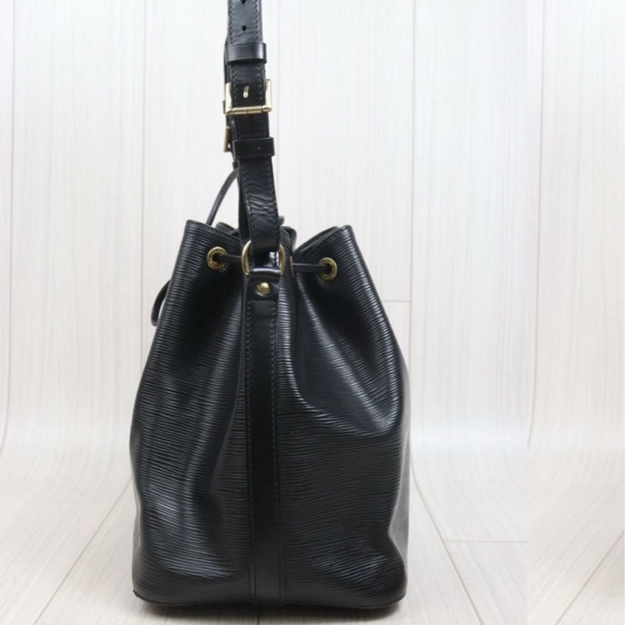 《初。Vintage》 LV 水波紋水桶包-7