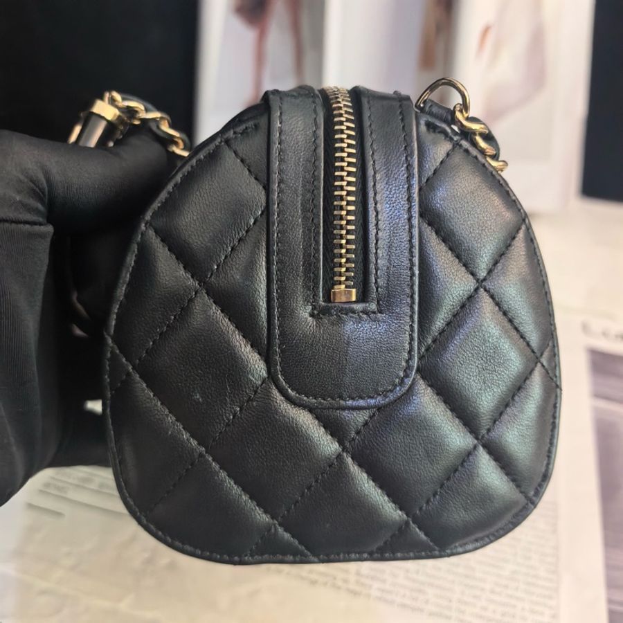 Chanel香奈兒 mini 迷你手提包肩背包斜挎包 黑金羊皮 芯片款 底長25cm-2