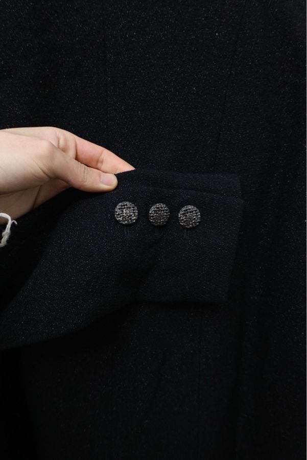 Chanel 13年黑色羊毛双排扣V领外套-14