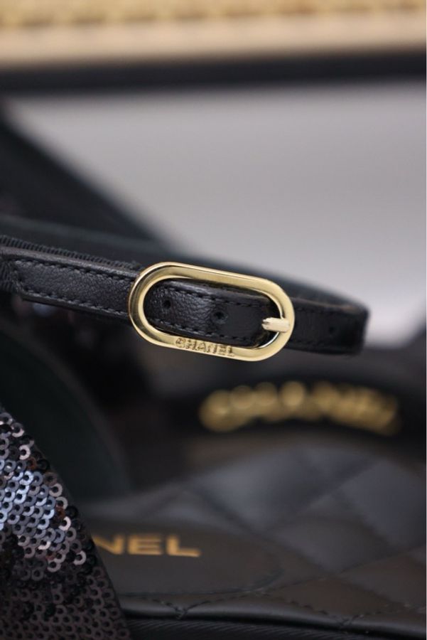 Chanel 20年紫色亮片黑色针织拼接玛丽珍鞋-16