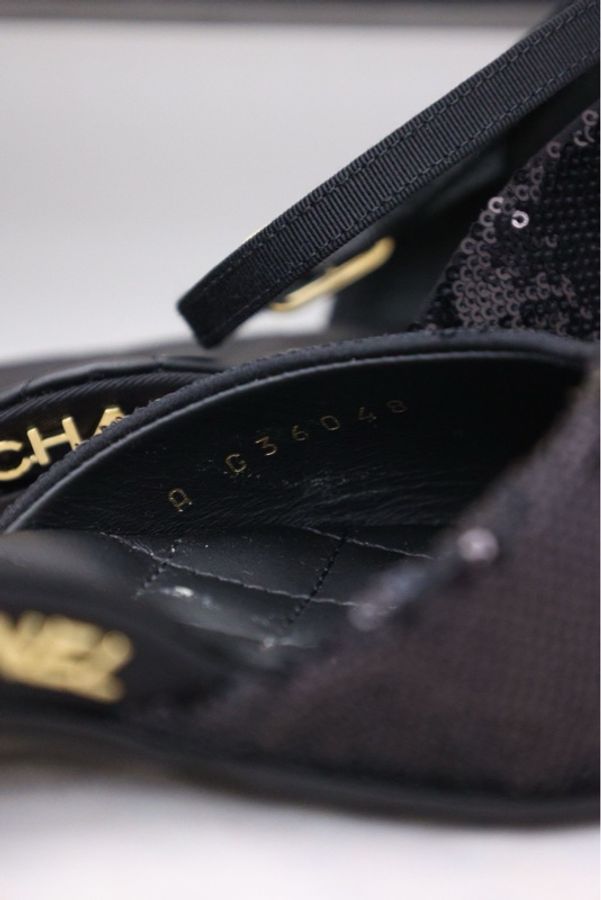Chanel 20年紫色亮片黑色针织拼接玛丽珍鞋-21