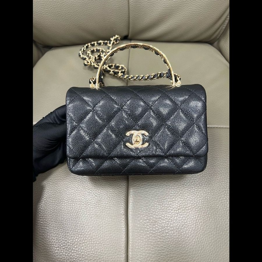 Chanel 26p Handle
新款黑金魚子醬牛皮-1