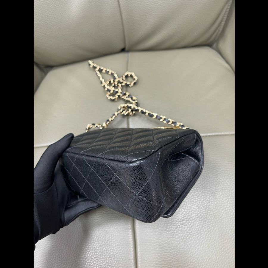 Chanel 26p Handle
新款黑金魚子醬牛皮-2