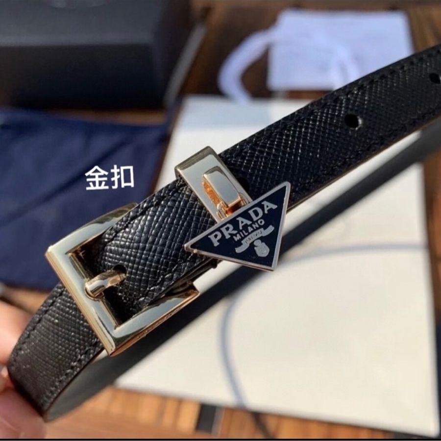 PRADA Saffiano 三角牌 黑色 綴飾 金釦 防刮牛皮細版 腰帶 皮帶-3
