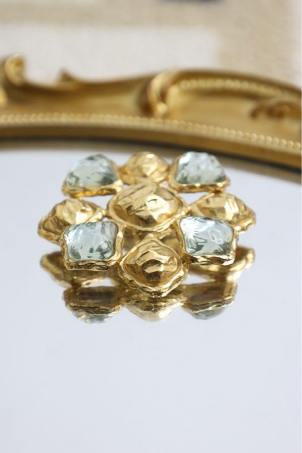 YSL素金浅蓝色琉璃花朵胸针-1