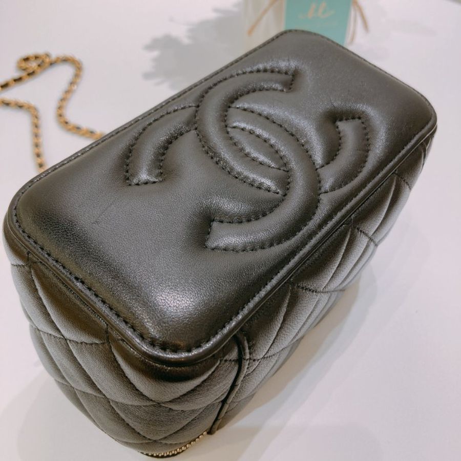 TW4932 Chanel 香奈兒經典長盒子連調節扣包包 Vanity Case With Gold Ball Black x GHW-9