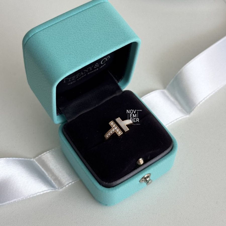 99新🆕 Tiffany & Co. 蒂芬妮 T Wire 線圈戒指 鑲鑽及珍珠母貝-3