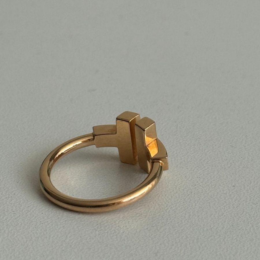 99新🆕 Tiffany & Co. 蒂芬妮 T Wire 線圈戒指 鑲鑽及珍珠母貝-9