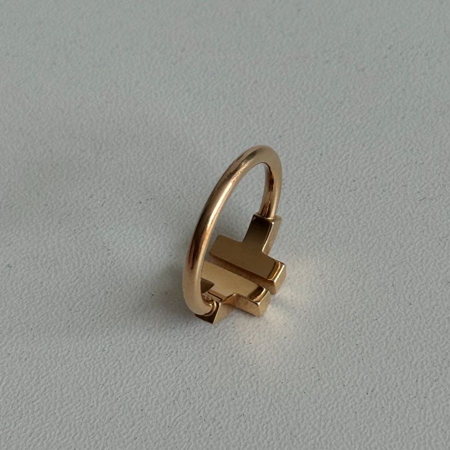 99新🆕 Tiffany & Co. 蒂芬妮 T Wire 線圈戒指 鑲鑽及珍珠母貝-15