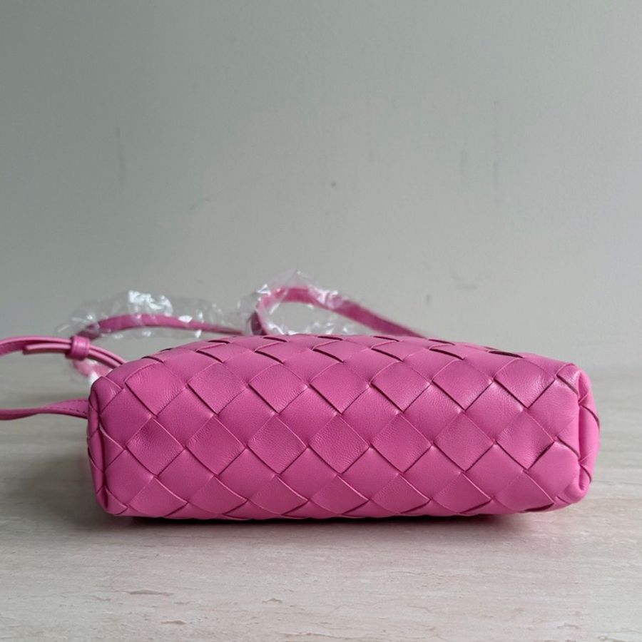 Bottega Veneta 葆蝶家粉色編織斜挎包 底長17cm配塵袋-5
