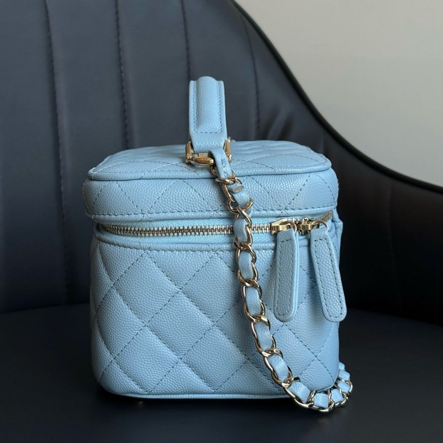 Chanel/香奈兒 藍色牛皮菱格化妝盒手提包斜挎包-3
