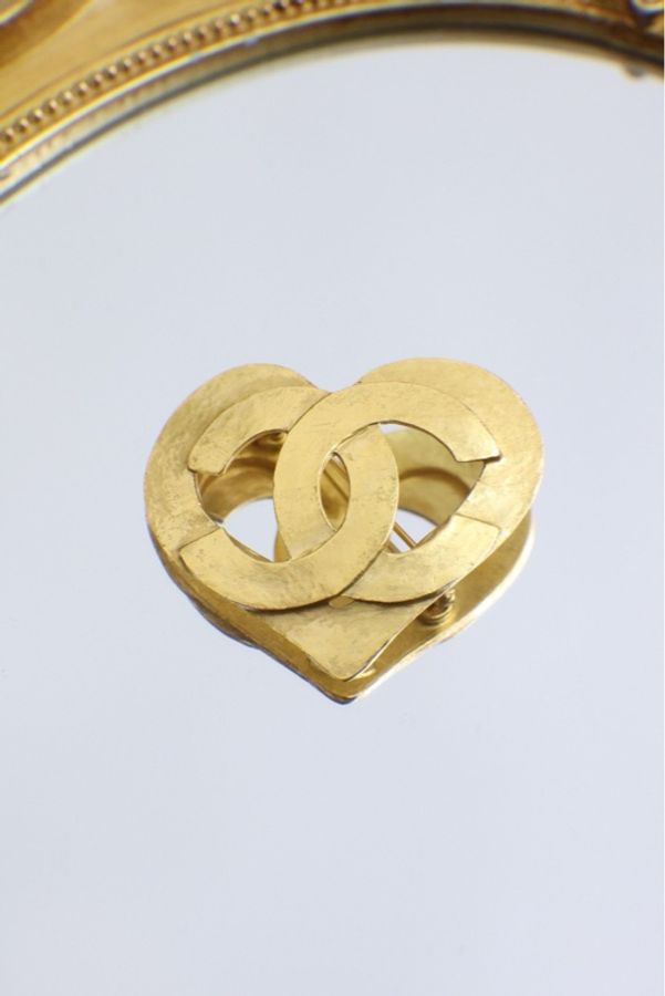 Chanel 95年素金爱心cc胸针-0