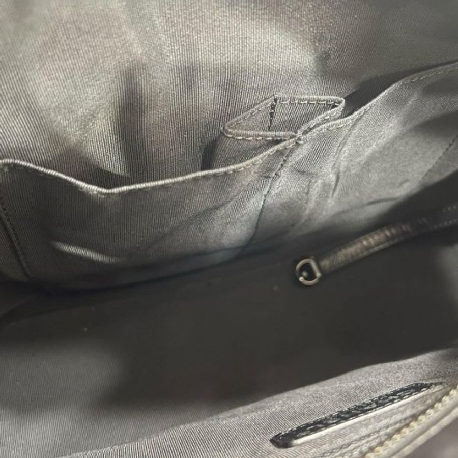 東區正精品㊣CHANEL A93824 Gabrielle HOBO SO BLACK 香奈兒黑色牛皮山行紋黑色皮穿鍊帶流浪包肩背包斜背包中號 RZ6550-4