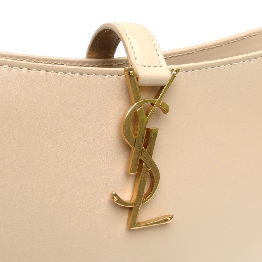SAINT LAURENT LE5À7腋下包小號淺咖色牛皮革金扣肩背包-4