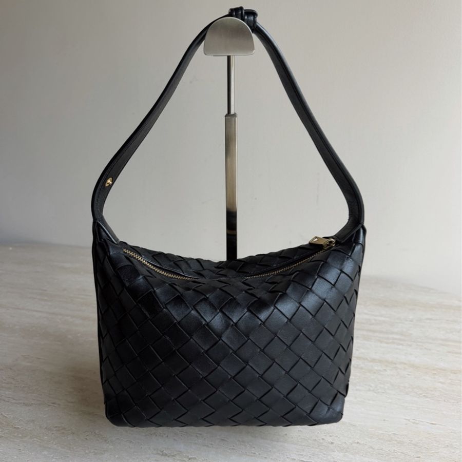 Bottega Veneta葆蝶家bv Wallace黑色編織飯盒包 尺寸20×13×9.5-0