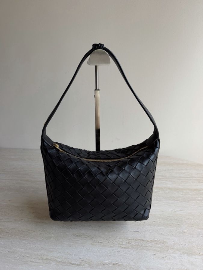 Bottega Veneta葆蝶家bv Wallace黑色編織飯盒包 尺寸20×13×9.5-1