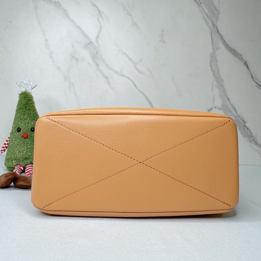 LV 全新Mini Shopper托特包-6