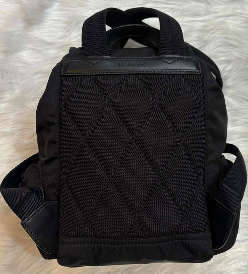 BURBERRY Logo 尼龍迷你後背包-6