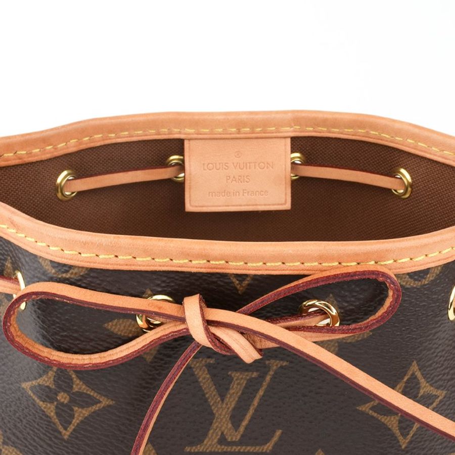 LOUIS VUITTON Nano Noé Monogram 小水桶包|晶片款迷你老花斜背包|輕巧百搭水桶包| KÉSH 凱仕精品-14
