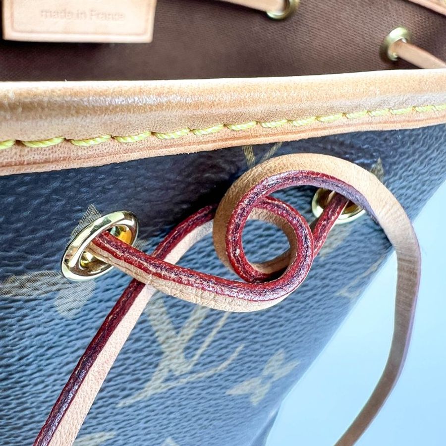 LOUIS VUITTON Nano Noé Monogram 小水桶包|晶片款迷你老花斜背包|輕巧百搭水桶包| KÉSH 凱仕精品-26