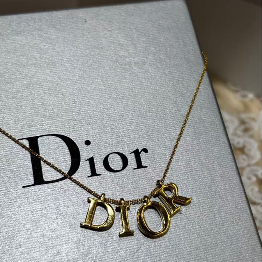 Dior 懸吊字母頸鏈-3