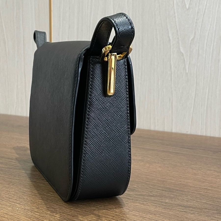 PRADA 普拉达 黑金豆腐包 附塵袋 小塵袋 卡片 20*5.5*15 7-3