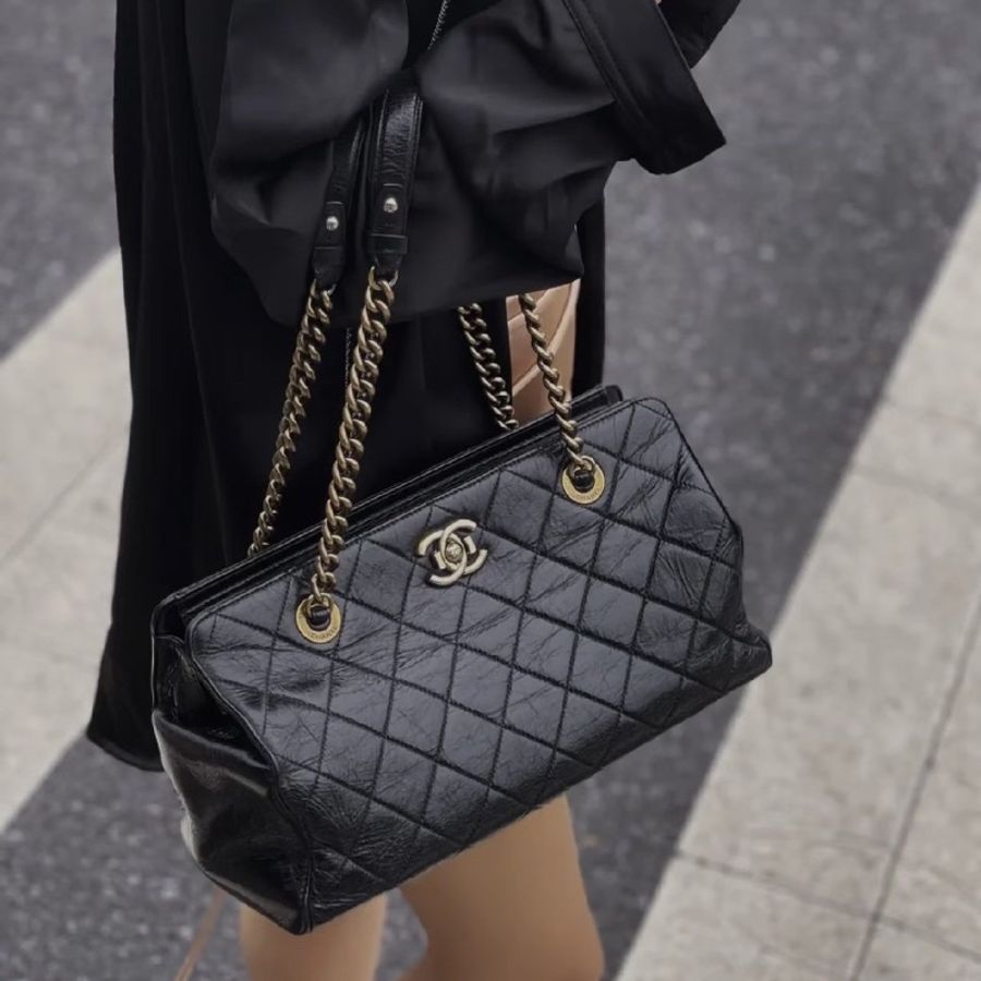 99新🖤#香奈兒 #黑金孟買系列 #牛奶盒子托特包 #塵袋購證-0