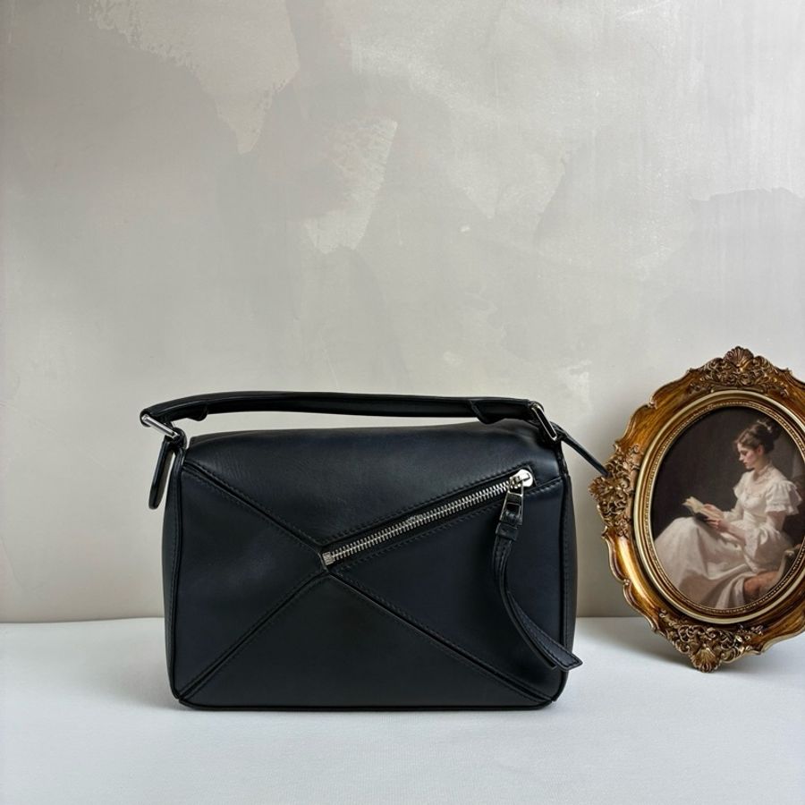 Loewe羅意威 puzzle黑色 幾何包 拼圖包 牛皮革手提包-2
