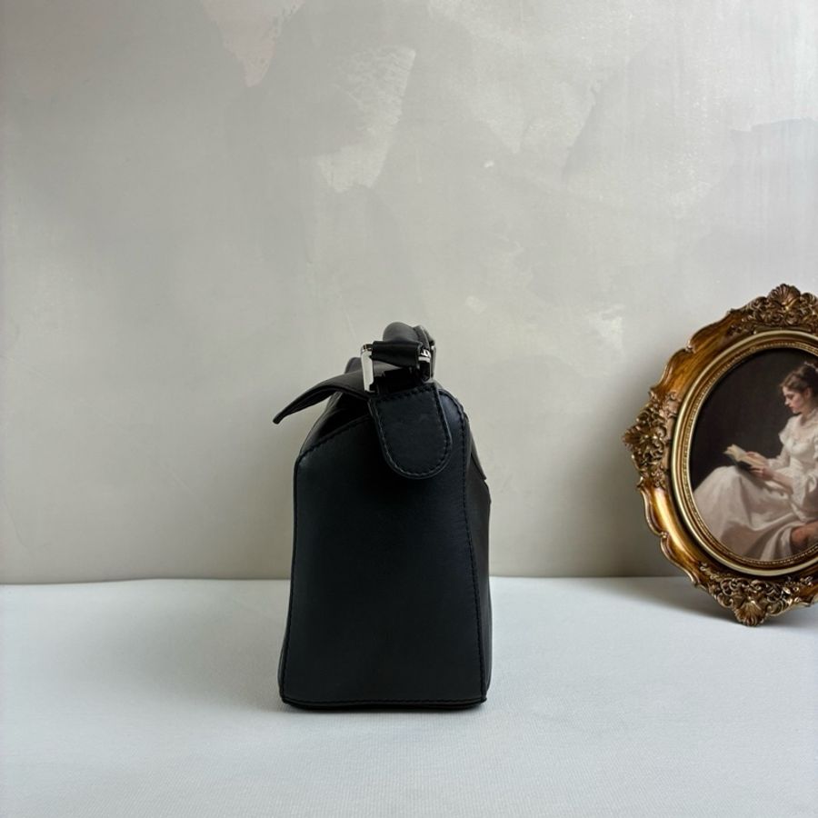 Loewe羅意威 puzzle黑色 幾何包 拼圖包 牛皮革手提包-4