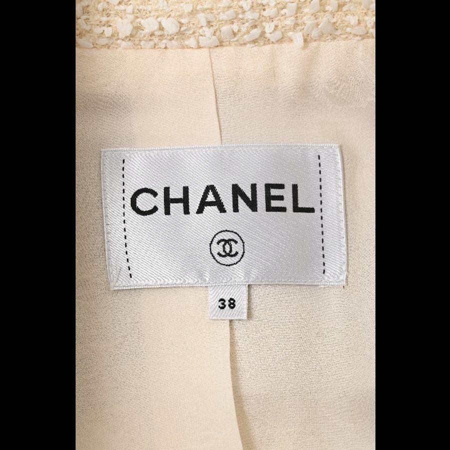 Chanel 19年邮轮系列秀款淡黄色双排扣上衣外套-7