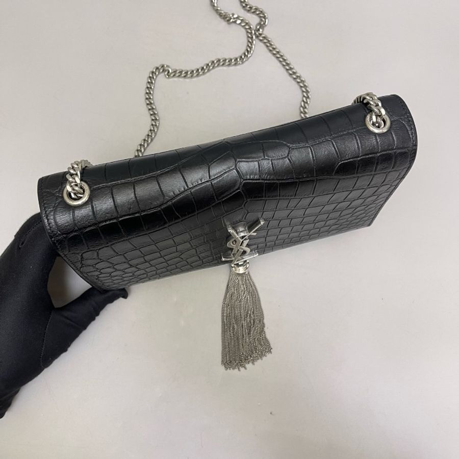 YSL Kate中號黑銀鱷壓紋流蘇鏈條包-5