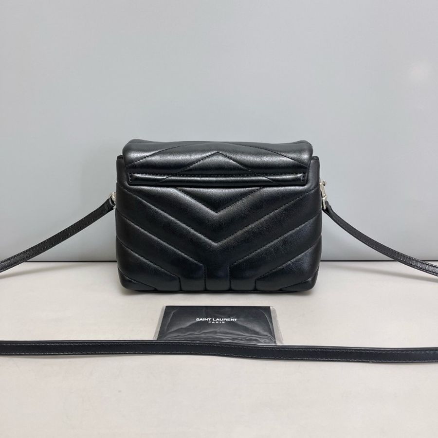 YSL Loulou小號黑銀全皮方胖子-1