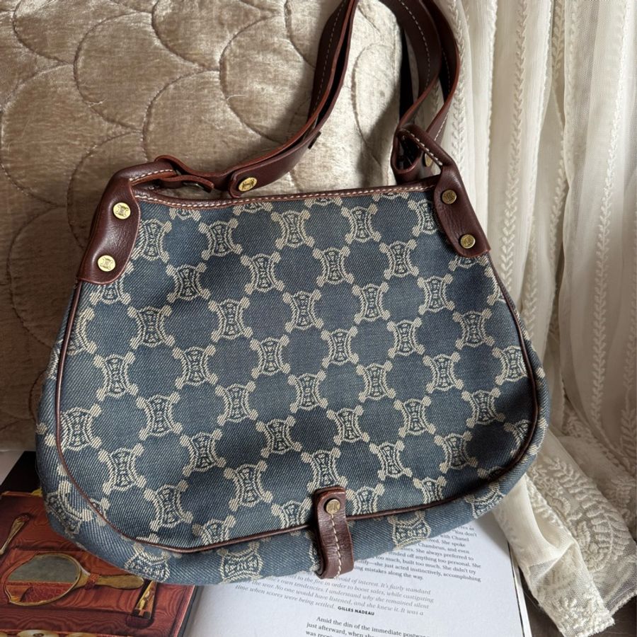 思琳 中古 絕版 Celine Vintage Macadam 藍色牛仔 老花 肩背包 丹寧 盒子包 Poulbot 包 牛仔布 丹寧布 denim shoulder bag-5