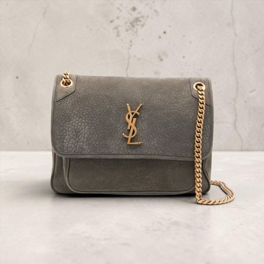 ⏰全新品特賣 專櫃10萬7450🌺Saint Laurent 633158 YSL 中款 粒面羊皮Niki 包 麝香綠 金鏈-0