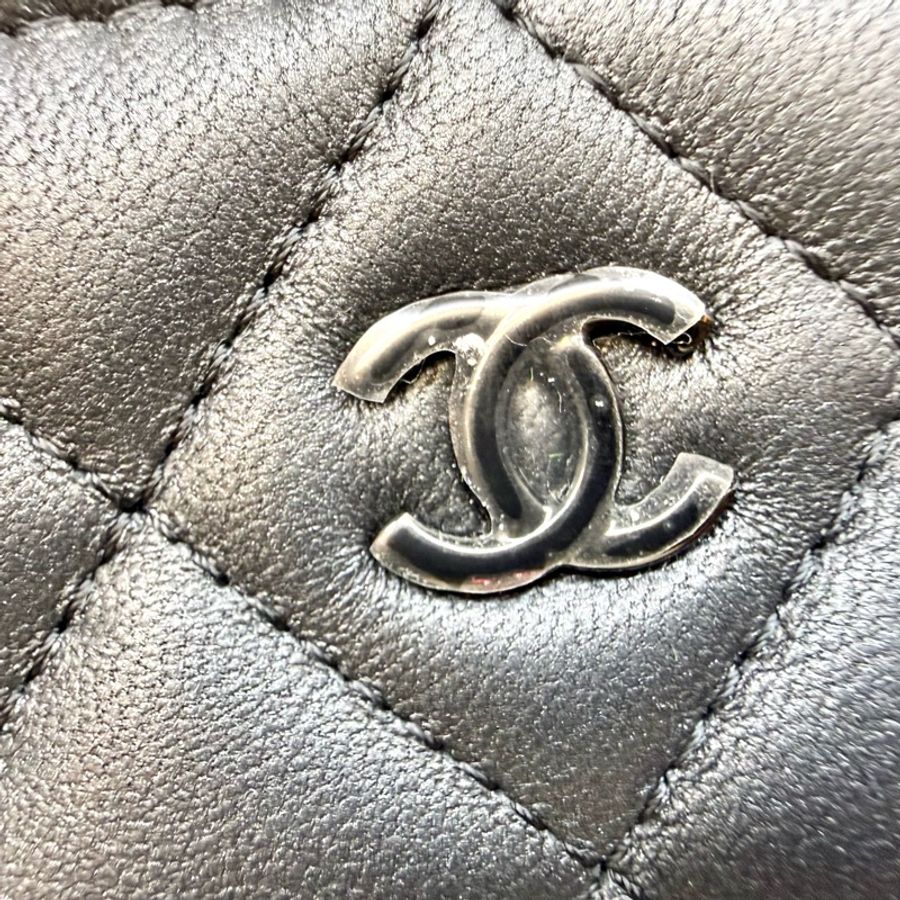 CHANEL近全新🖤黑牛皮黑釦零錢包A82365-10