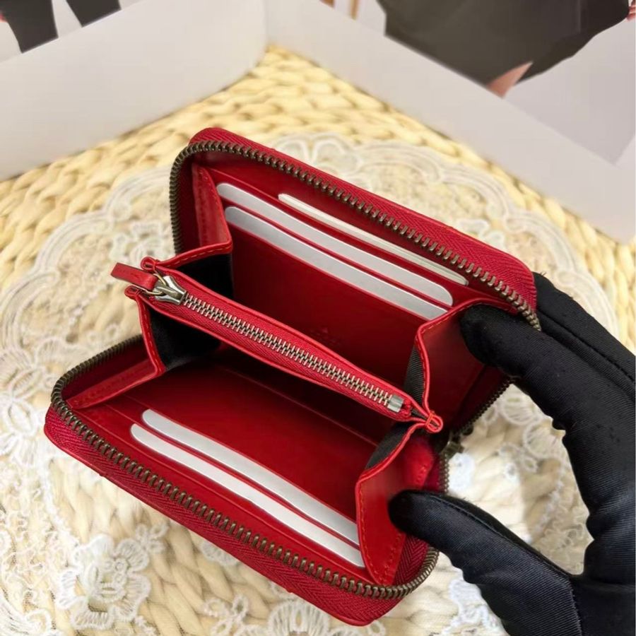 GUCCI 紅色牛皮短夾(全新品附塵袋、盒)可當禮品-3