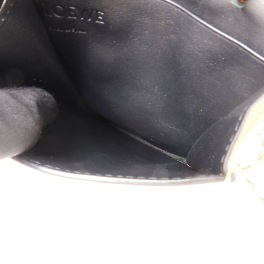 LOEWE 牛皮皮革Neck Pocket Bag肩背袋-4