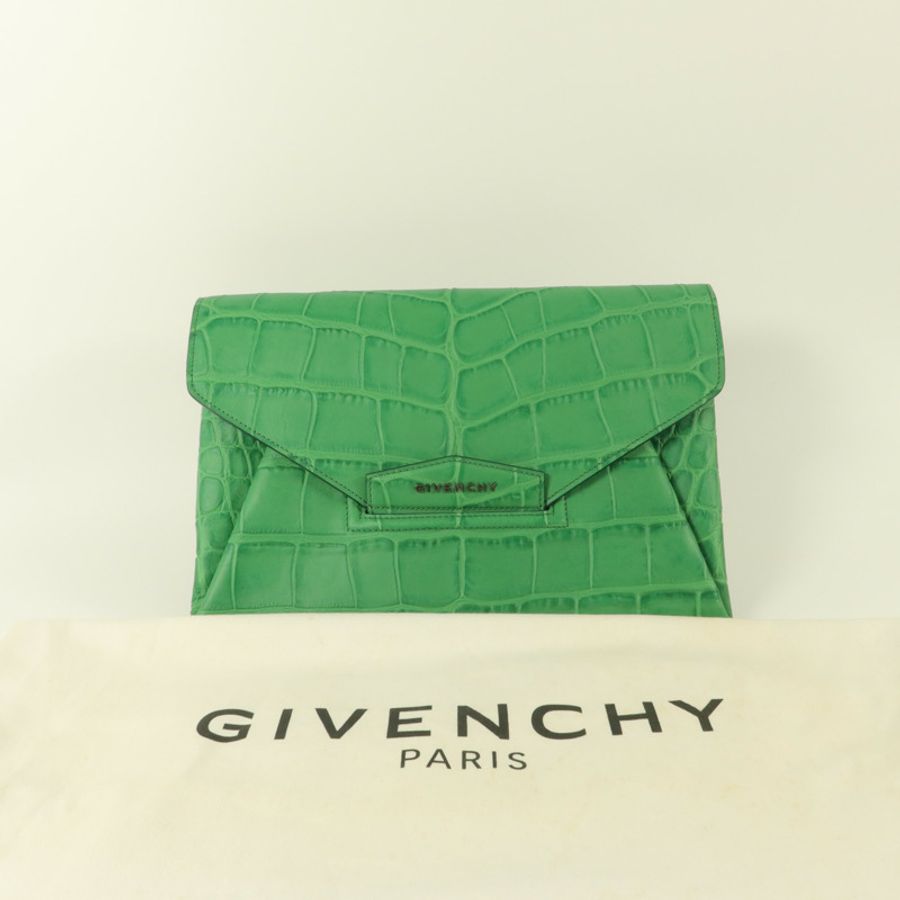 GIVENCHY 牛皮皮革Antigona Envelope Clutch手拿包-8
