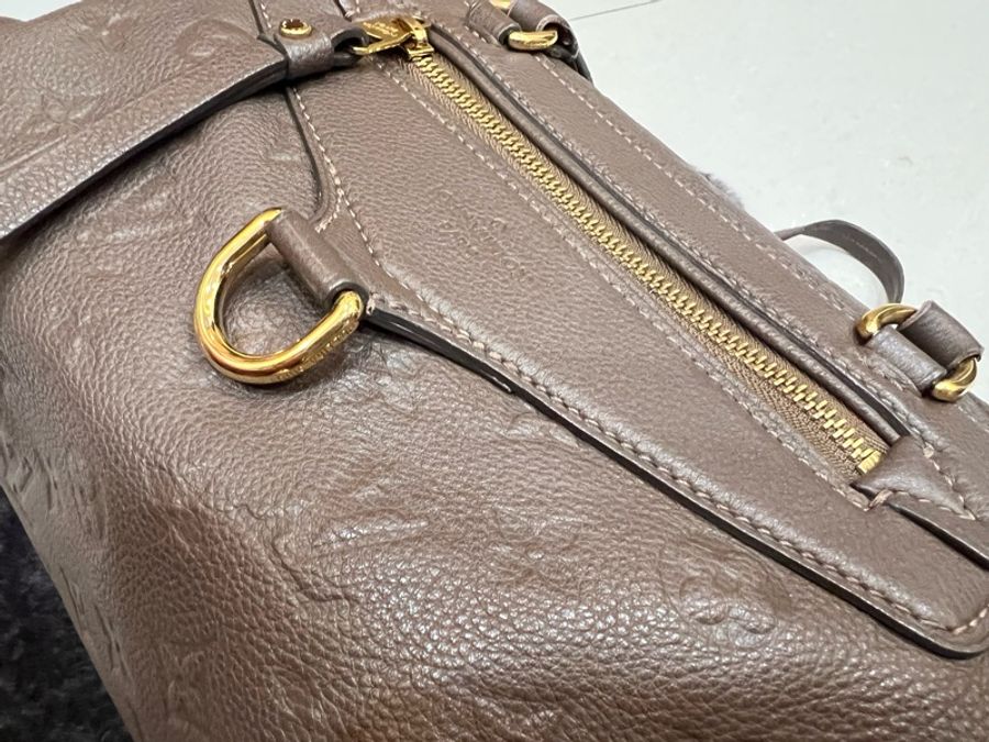Louis Vuitton 路易威登| 【二手正品】 Empreinte Pont Neuf 全皮壓紋新橋包(大象灰/褐灰)-4