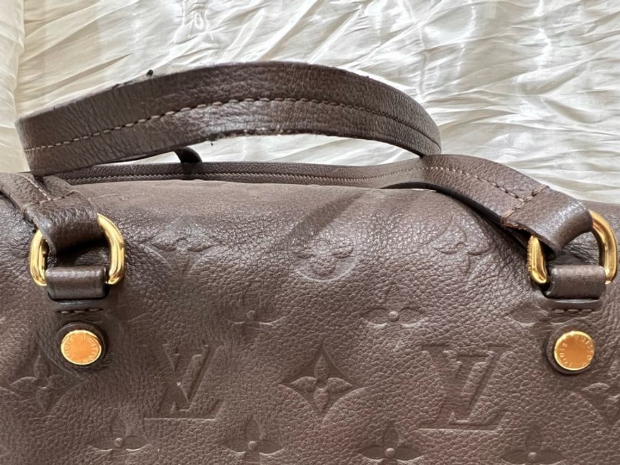 Louis Vuitton 路易威登| 【二手正品】 Empreinte Pont Neuf 全皮壓紋新橋包(大象灰/褐灰)-21