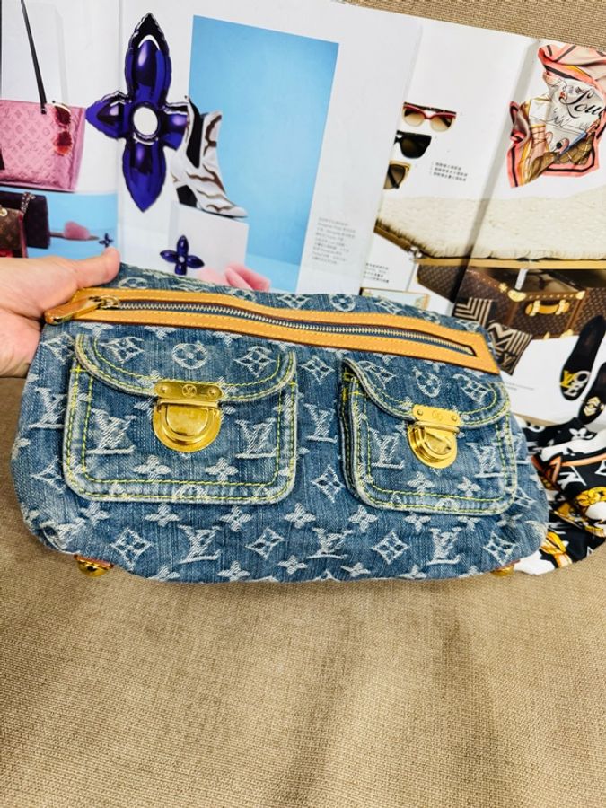 LV丹寧Baggy hobo 手袋 ,肩背包 水洗牛仔布+Monogram老花，復古感滿滿！植鞣革肩帶+金五金，細節超精緻✨-4