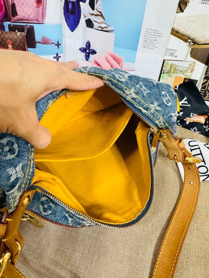 LV丹寧Baggy hobo 手袋 ,肩背包 水洗牛仔布+Monogram老花，復古感滿滿！植鞣革肩帶+金五金，細節超精緻✨-17